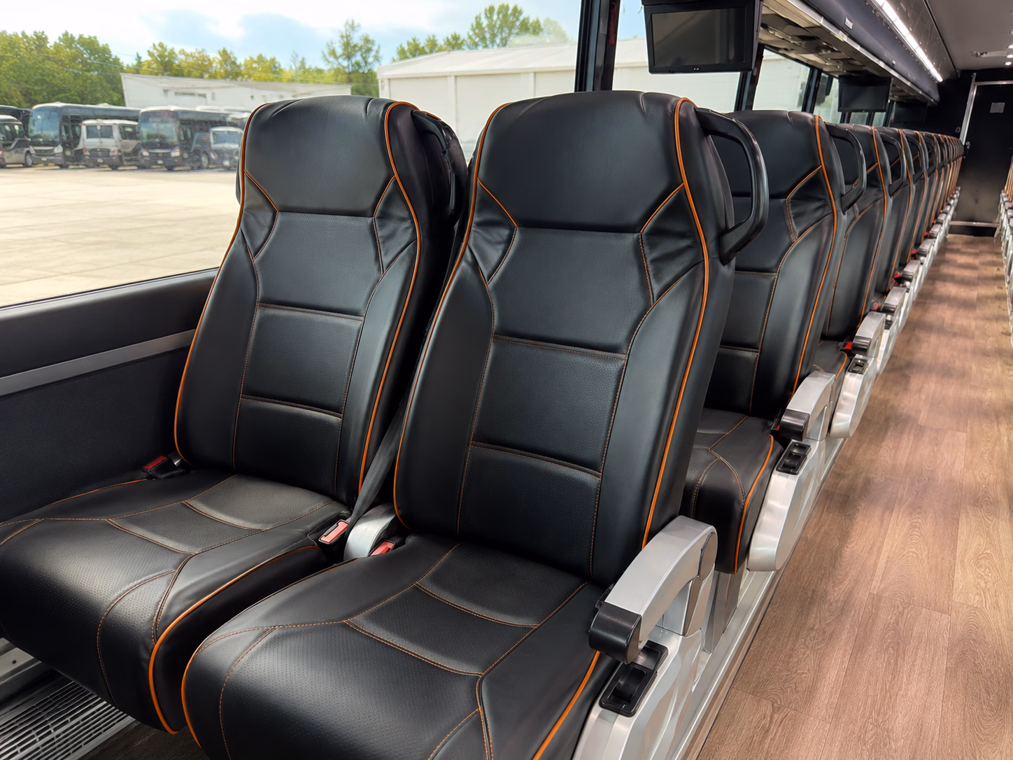 sonoma wine country shuttle buses from the east bay